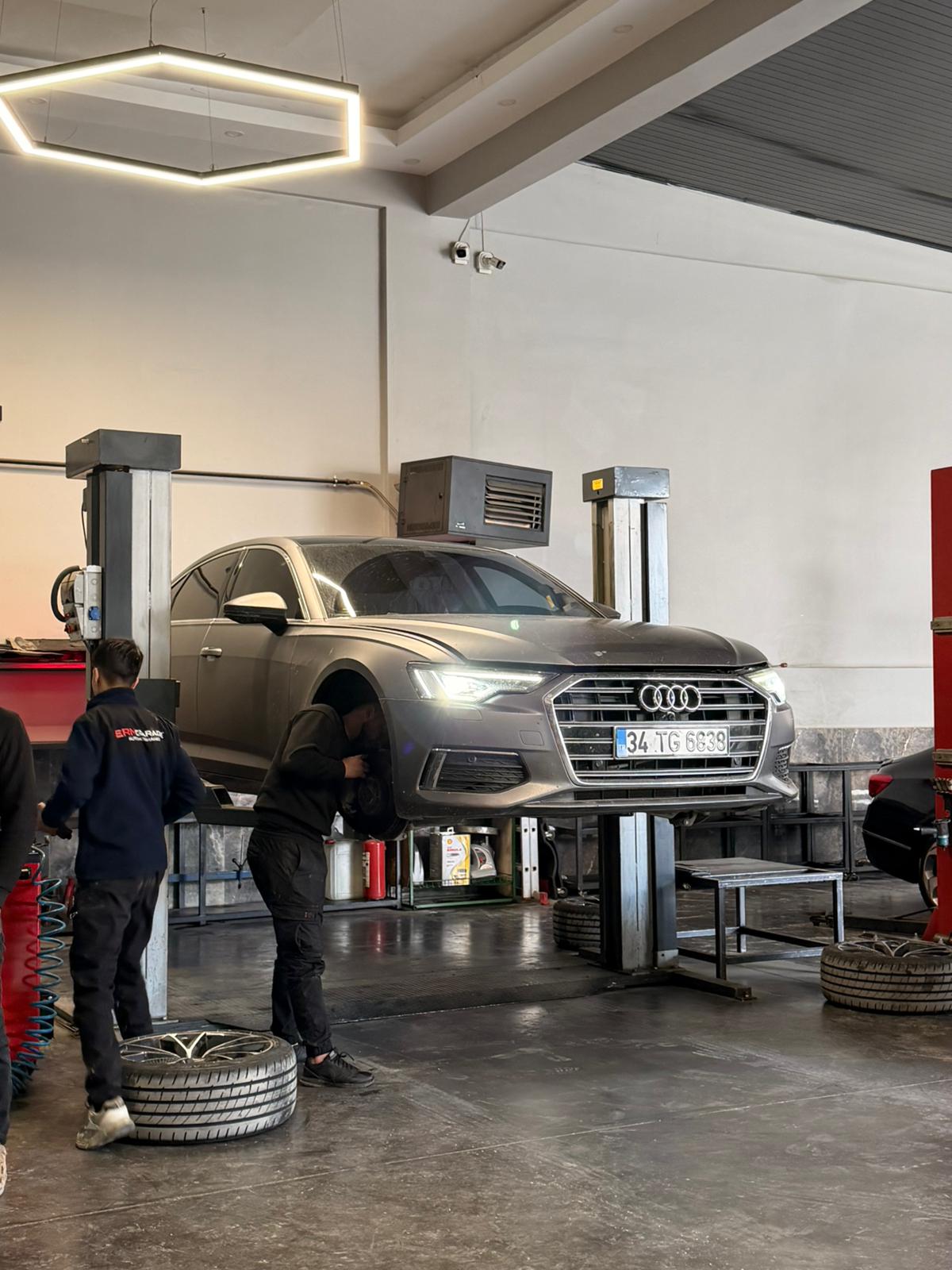 ERM Auto Service Çalışma Görseli
